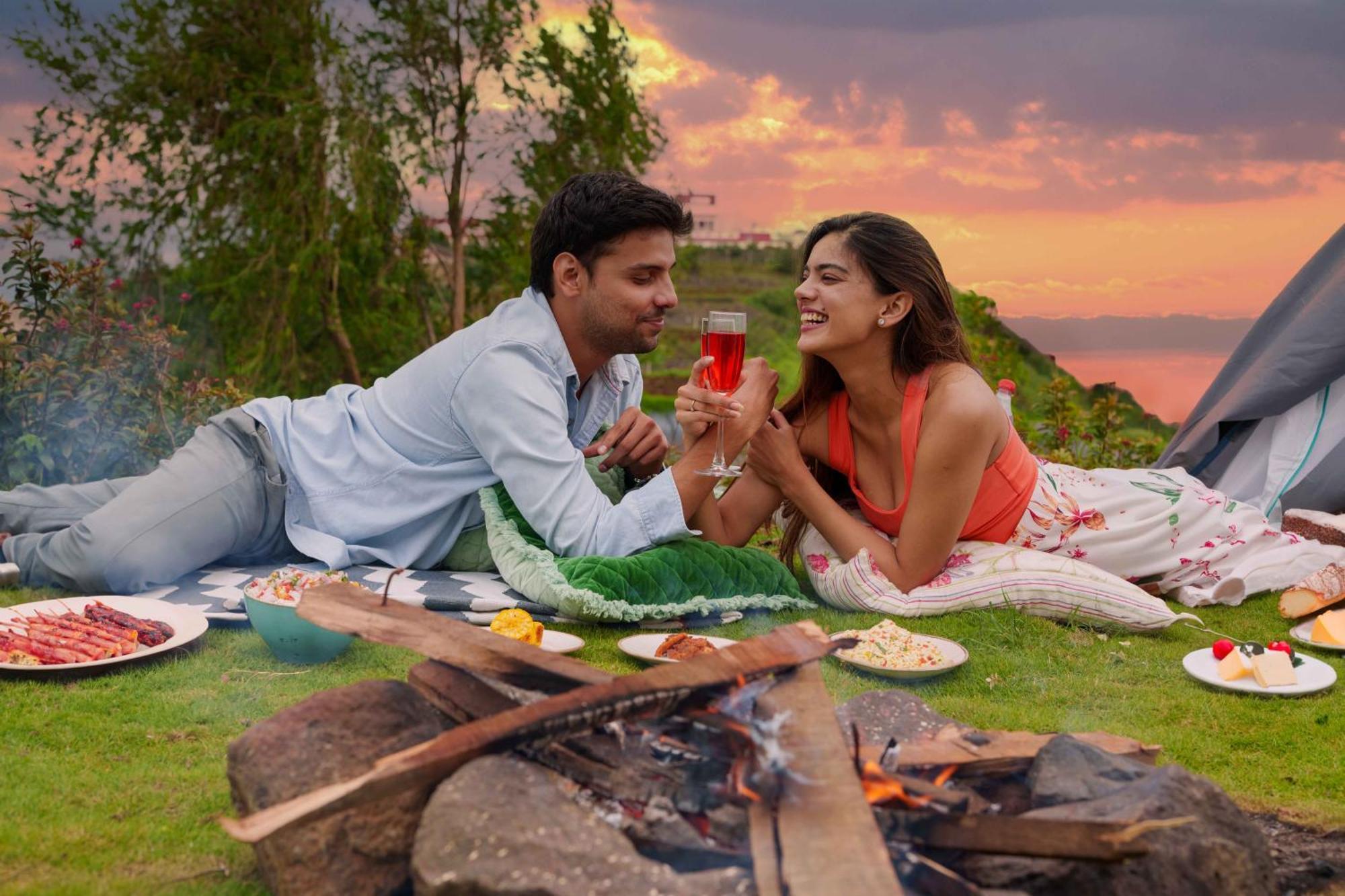 Ama & Trails Cliffs Edge Sangrun, Khadakvasla